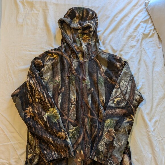 Master Sportsman Camo Zip Up - Picture 1 of 4